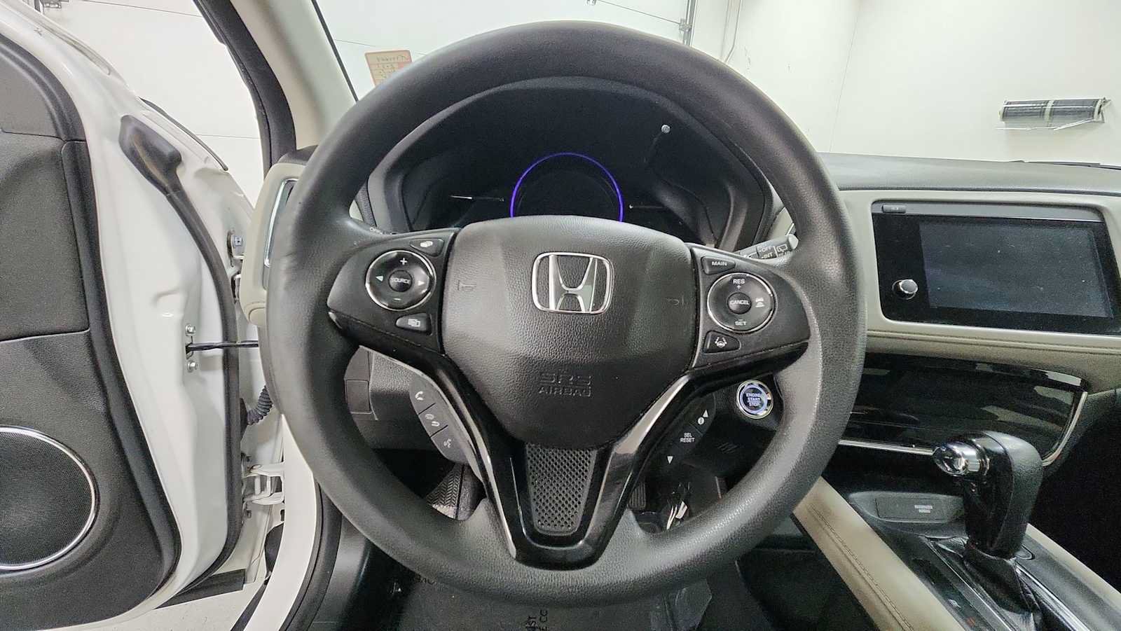 Used 2021 Honda HR-V EX image 16