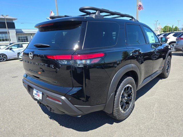 New 2025 Nissan Pathfinder Rock Creek image 4