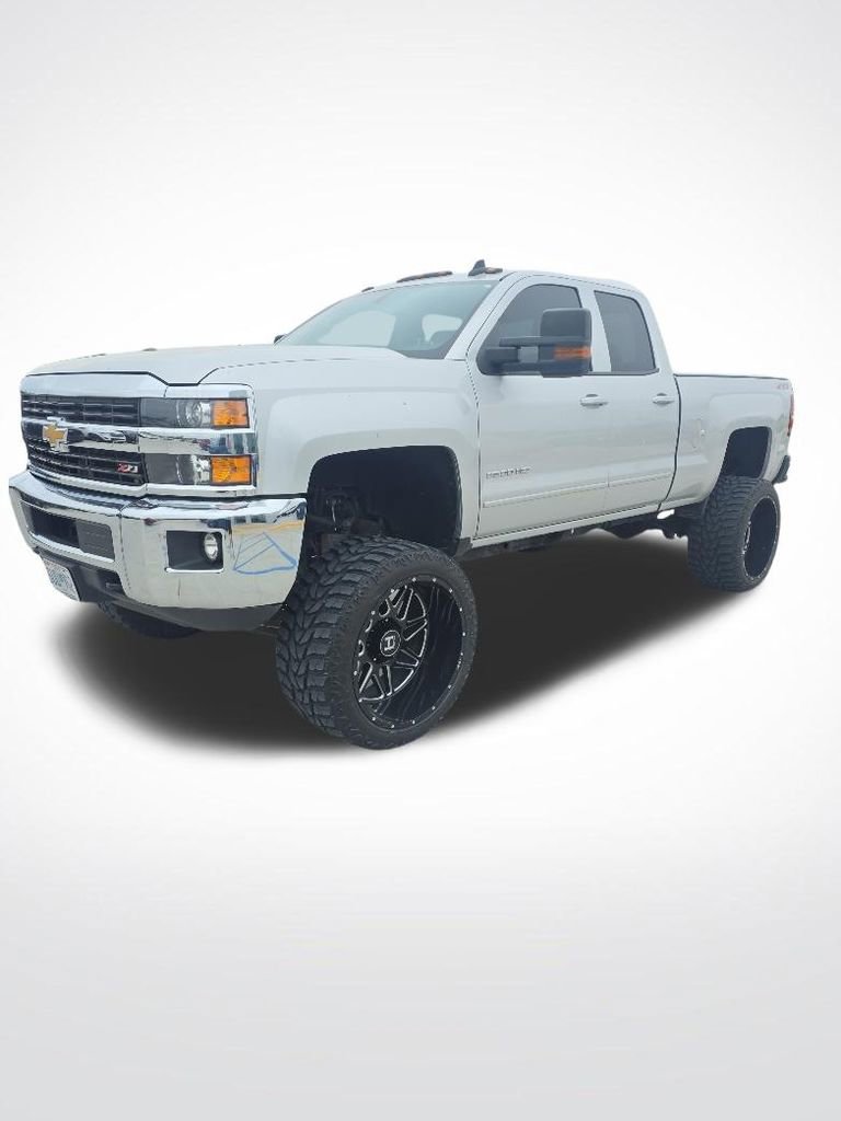 Used 2015 Chevrolet Silverado 2500 LT w/ LT Convenience Package AWD/4WD image 38