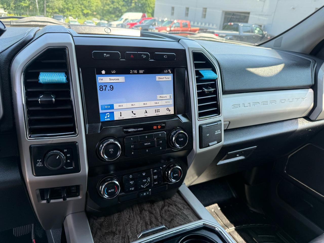 Used 2019 Ford F250 Lariat w/ Chrome Package AWD/4WD image 29