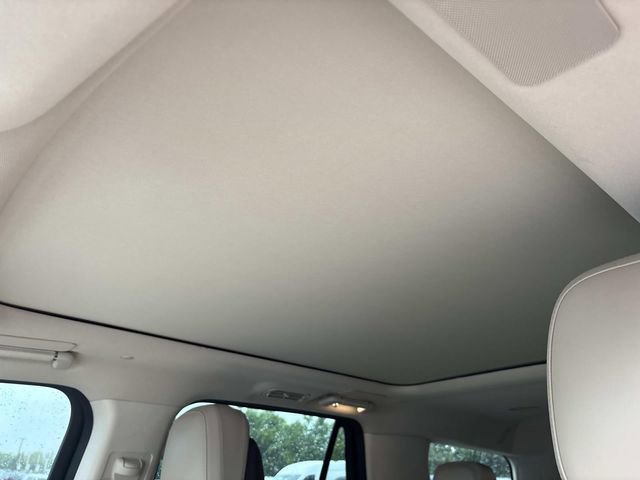 Certified 2023 Lincoln Navigator Reserve AWD/4WD image 29