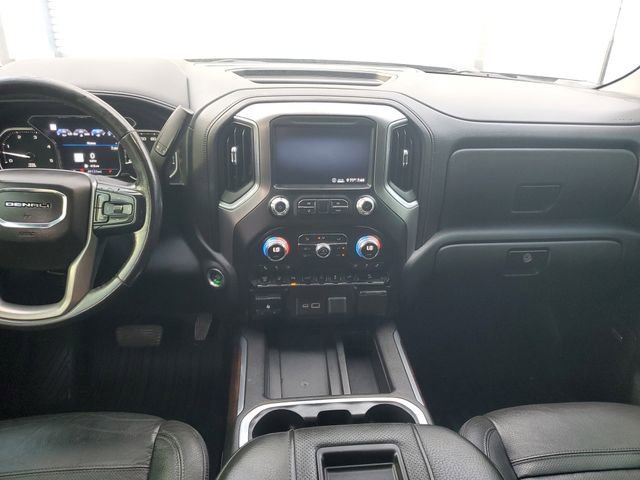 Used 2020 GMC Sierra 3500 Denali w/ Denali Ultimate Package AWD/4WD image 14