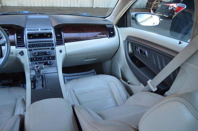 Used 2011 Ford Taurus SEL w/ 201A Rapid Spec Order Code image 49