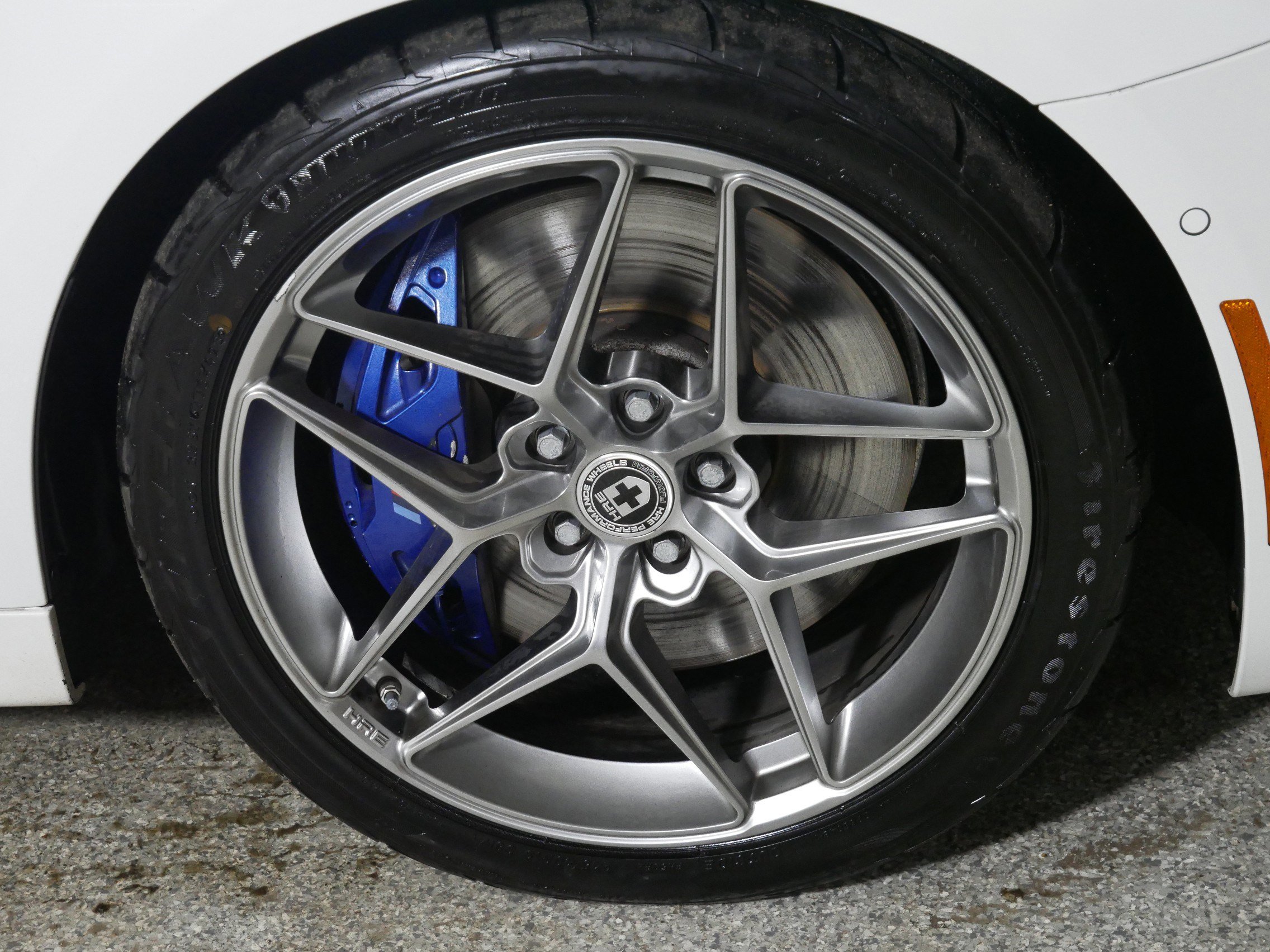 Used 2022 BMW M550i xDrive image 15