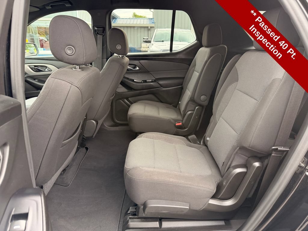 Used 2023 Chevrolet Traverse LT AWD/4WD image 14