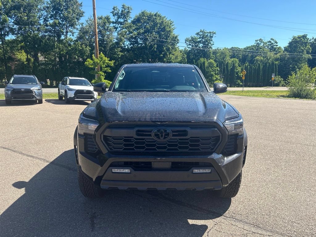 Certified 2026 Toyota Tacoma TRD Off-Road w/ TRD Off Road Upgrade Package AWD/4WD image 9