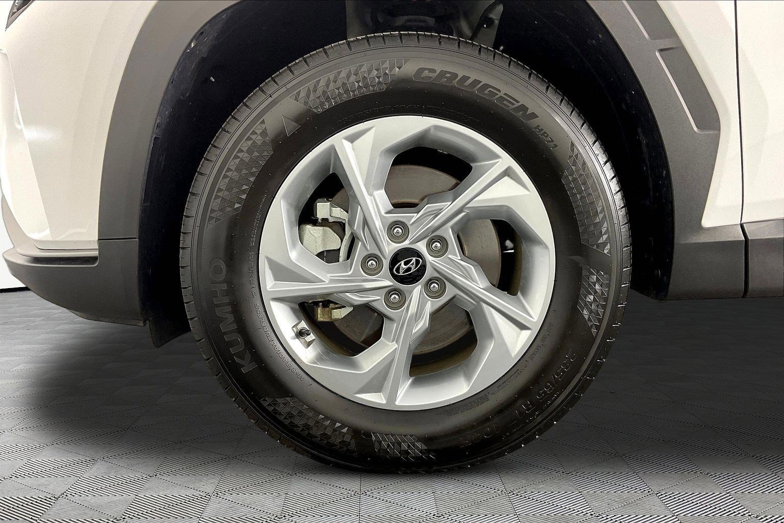 Certified 2023 Hyundai Tucson SEL AWD/4WD image 32