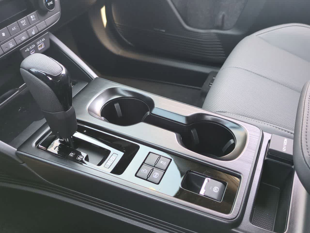 New 2026 Subaru Outback Limited AWD/4WD image 34
