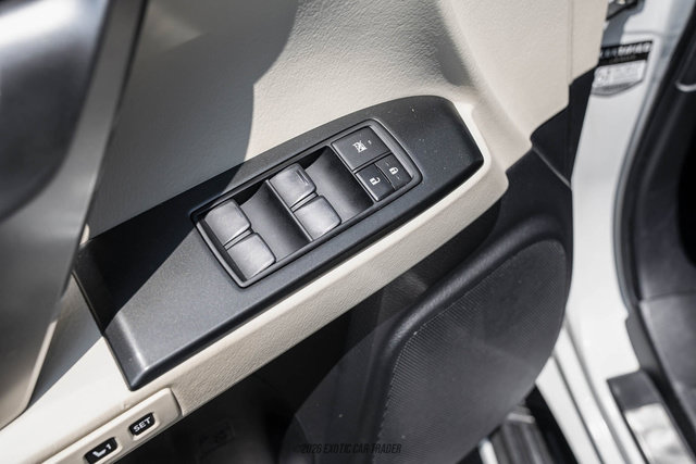 Used 2023 Lexus GX 460 Luxury w/ Sport Design Package AWD/4WD image 35