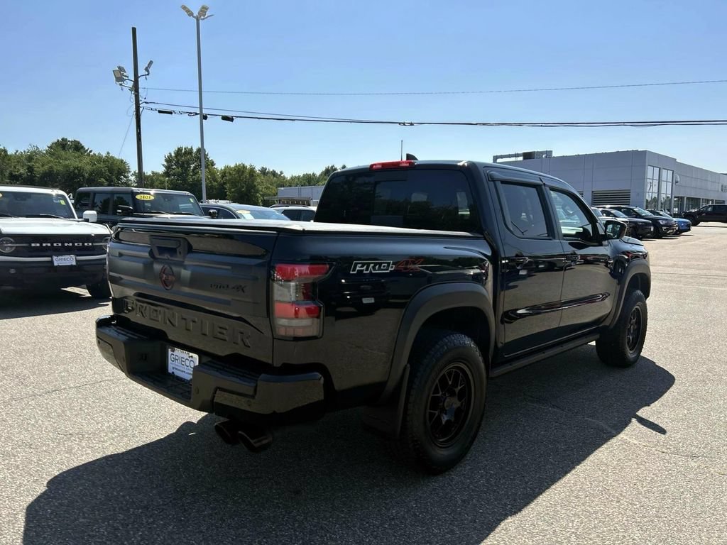 Used 2025 Nissan Frontier PRO-4X AWD/4WD image 3