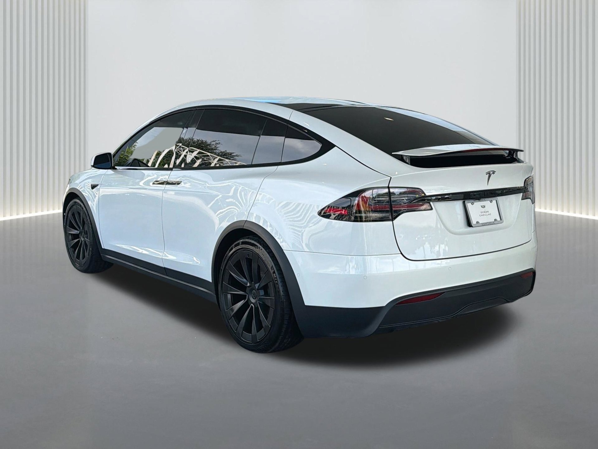 Used 2023 Tesla Model X Plaid AWD/4WD image 3