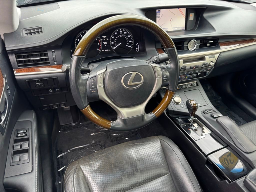 Used 2014 Lexus ES 350 image 23