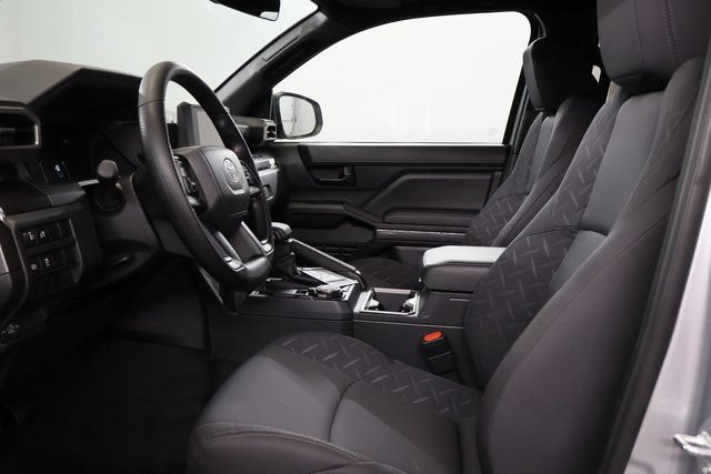New 2026 Toyota Tacoma SR5 AWD/4WD image 11