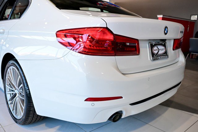 Used 2020 BMW 530i w/ Convenience Package image 12