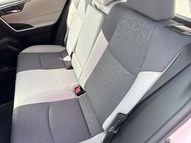Used 2021 Toyota RAV4 XLE w/ Convenience Package AWD/4WD image 21