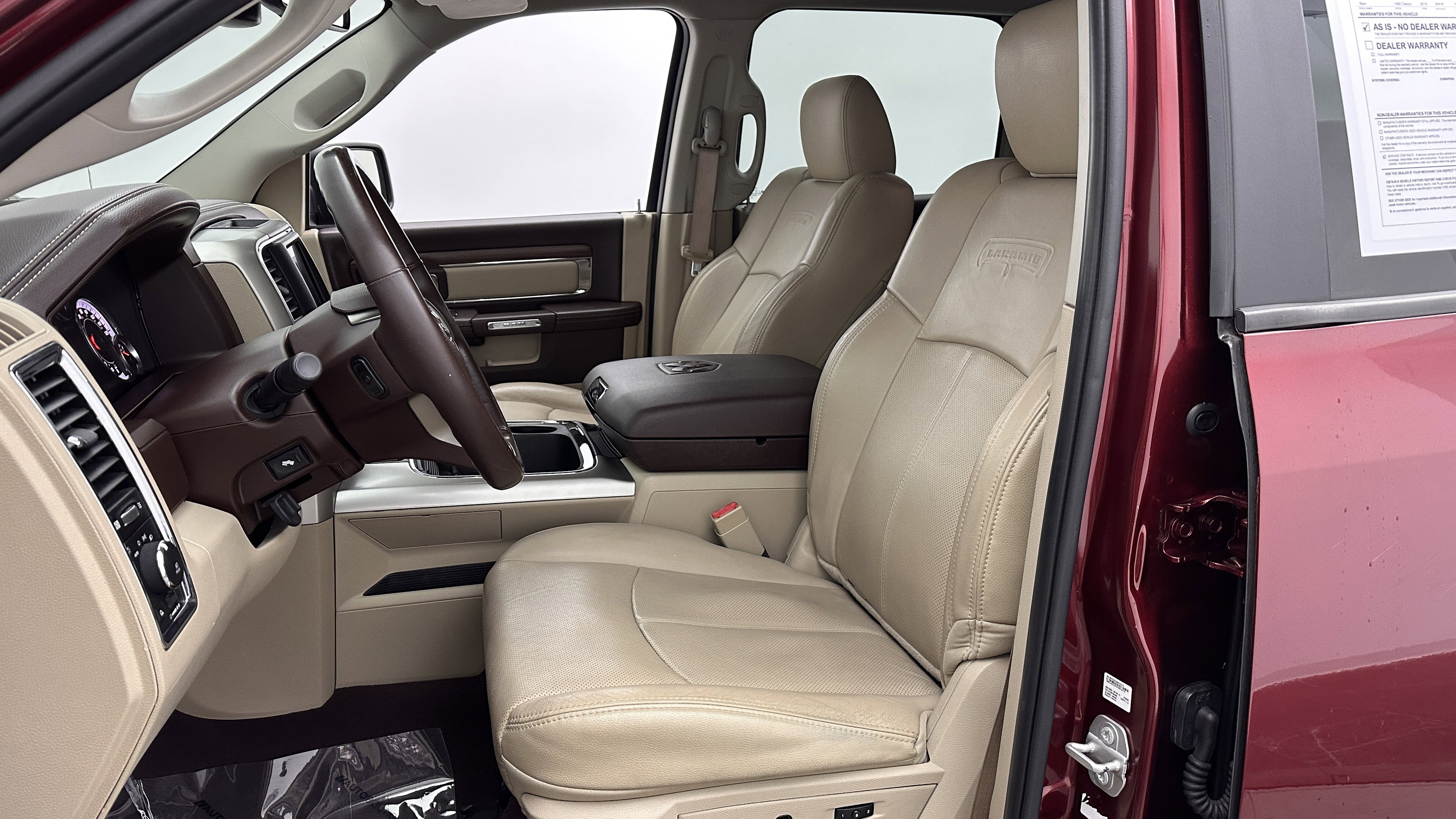 Used 2019 RAM 1500 Laramie w/ Convenience Group image 14