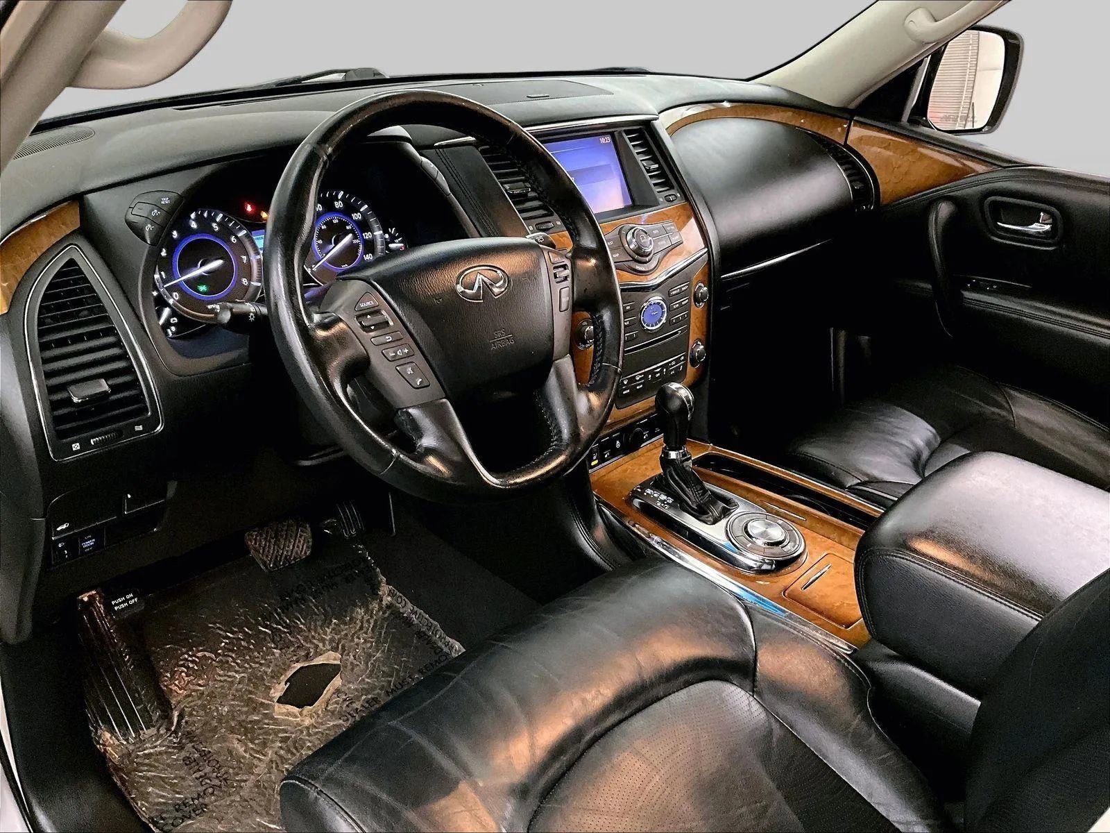 Used 2014 INFINITI QX80 2WD w/ Theater Package image 13