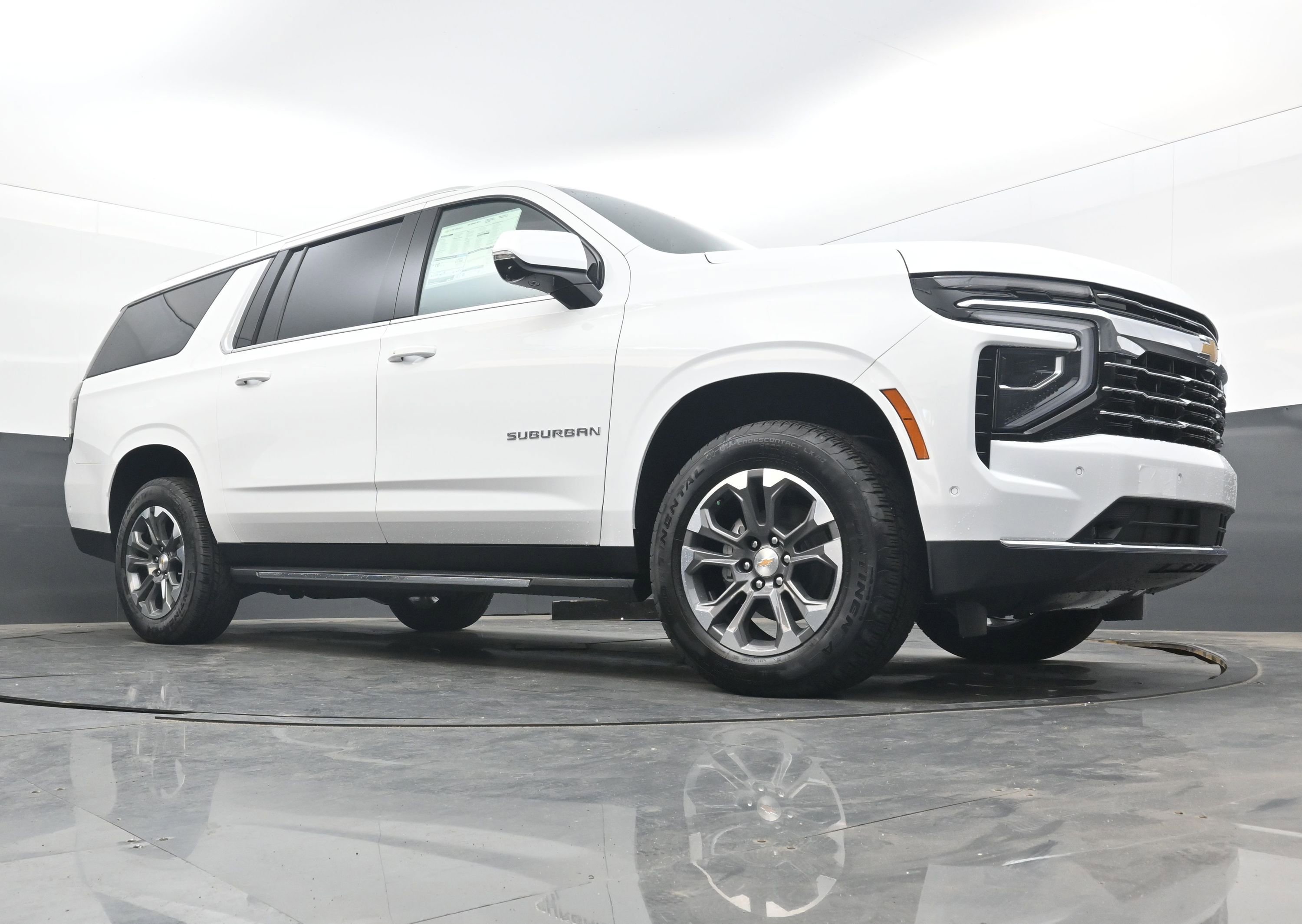 New 2026 Chevrolet Suburban LT w/ Comfort Package image 20