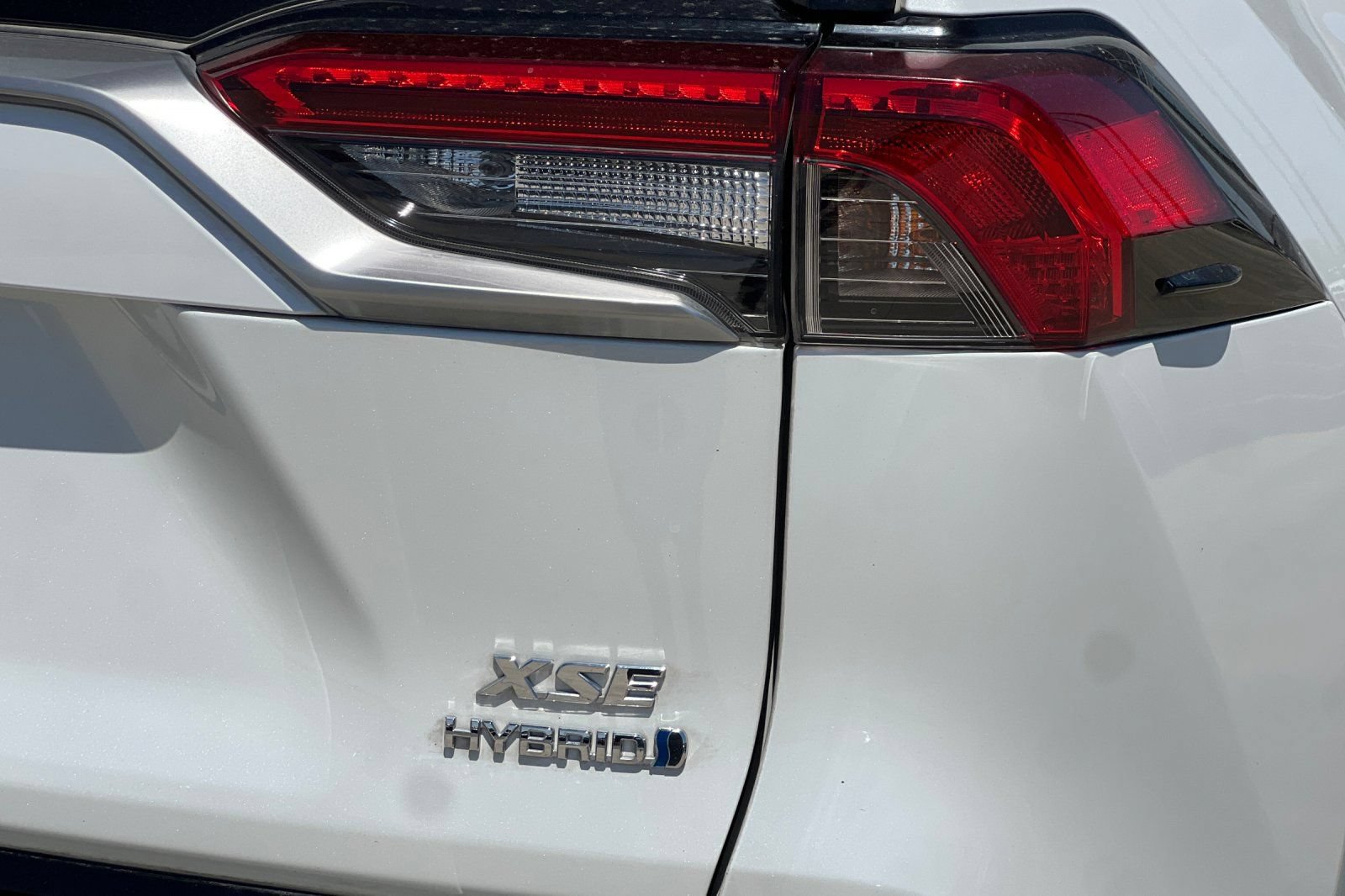 Used 2023 Toyota RAV4 XSE AWD/4WD image 23