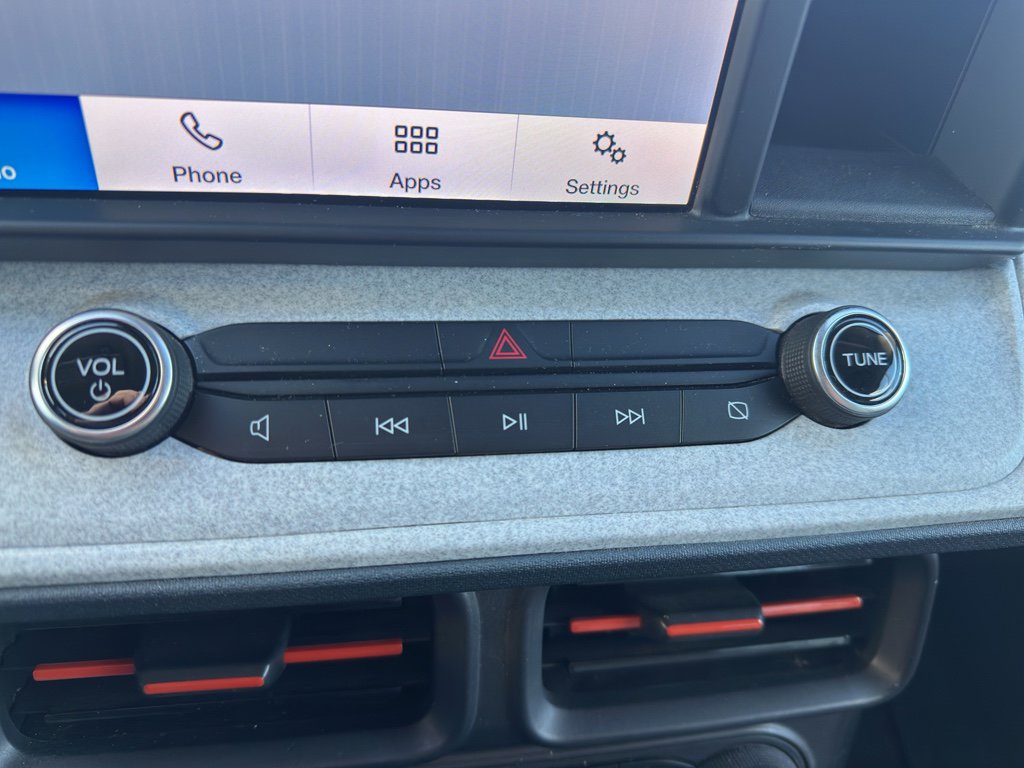 Used 2022 Ford Maverick XLT image 15