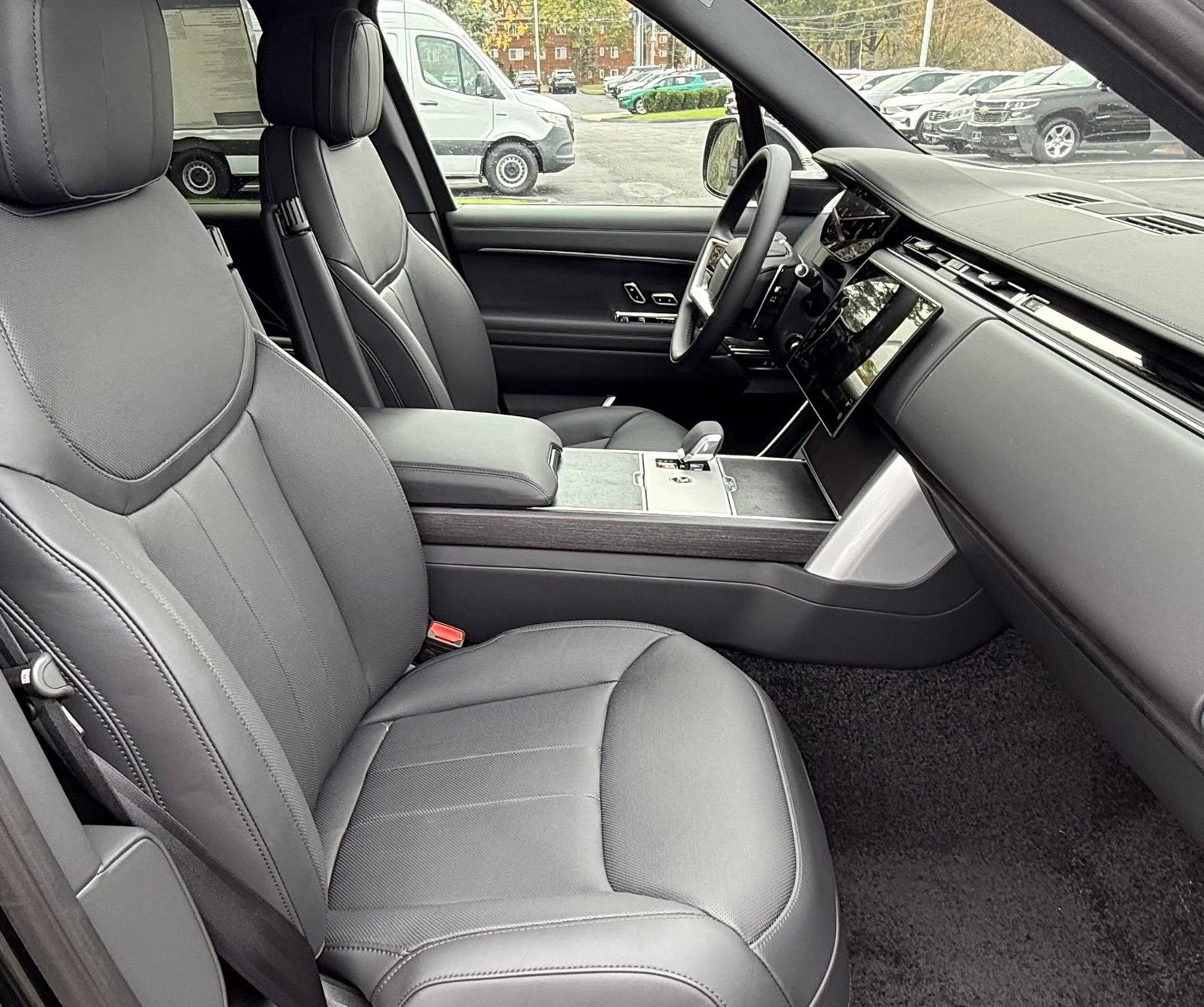 New 2026 Land Rover Range Rover SE AWD/4WD image 22