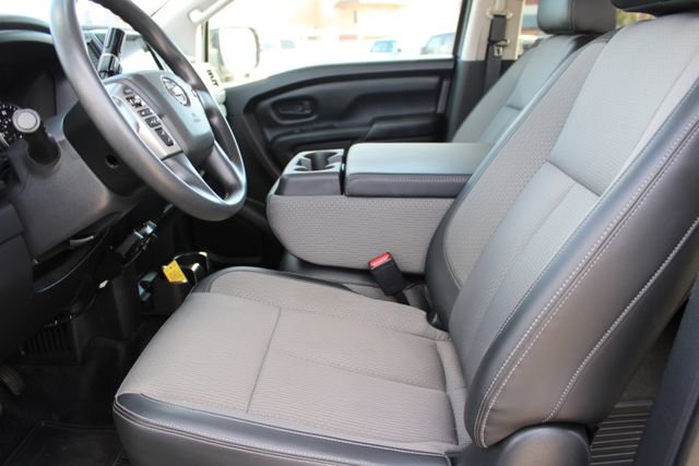 Used 2021 Nissan Titan S w/ S Utility Package image 35