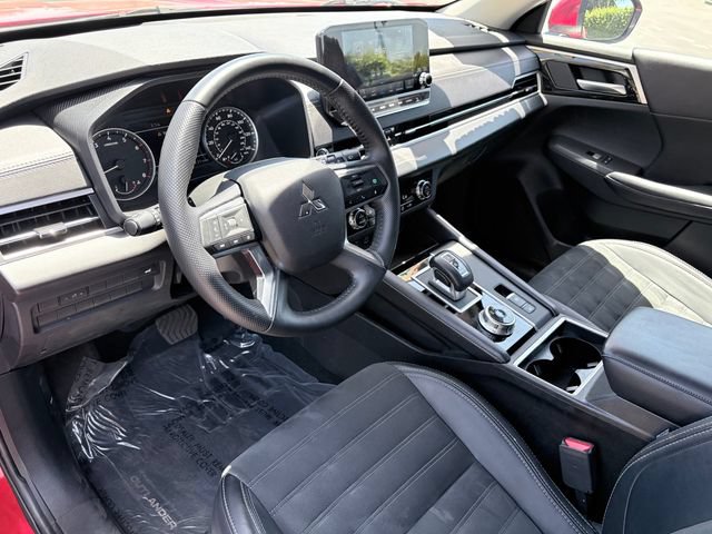Used 2024 Mitsubishi Outlander SE FWD image 7