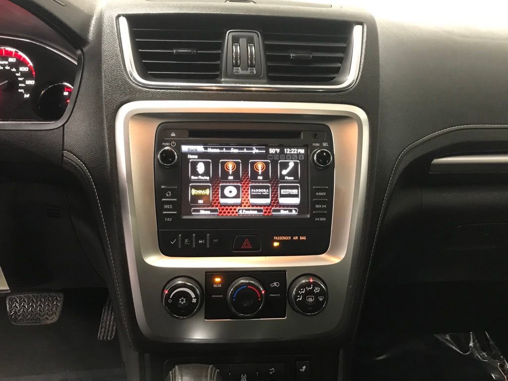 Used 2015 GMC Acadia SLE image 18