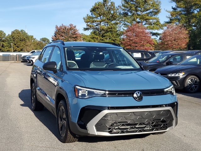 New 2027 Volkswagen Taos S FWD image 3
