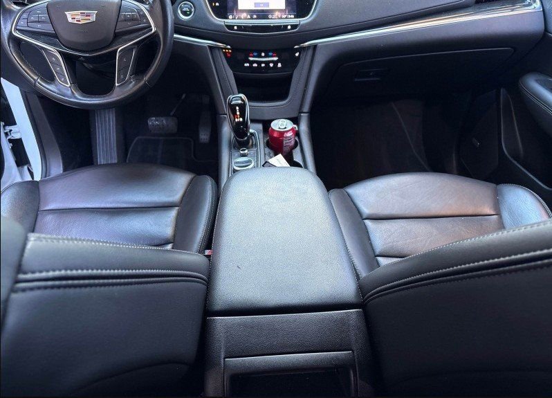 Used 2023 Cadillac XT5 Premium Luxury image 12