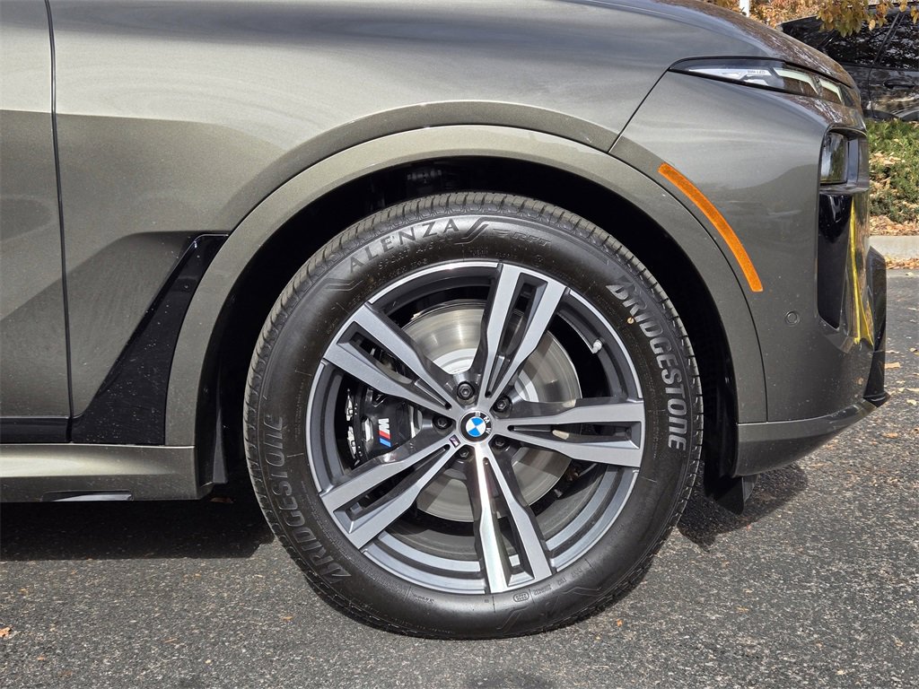 New 2026 BMW X7 M60i w/ Executive Package image 9