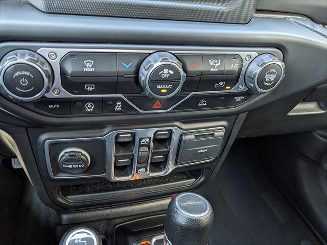 Used 2023 Jeep Gladiator Sport image 22