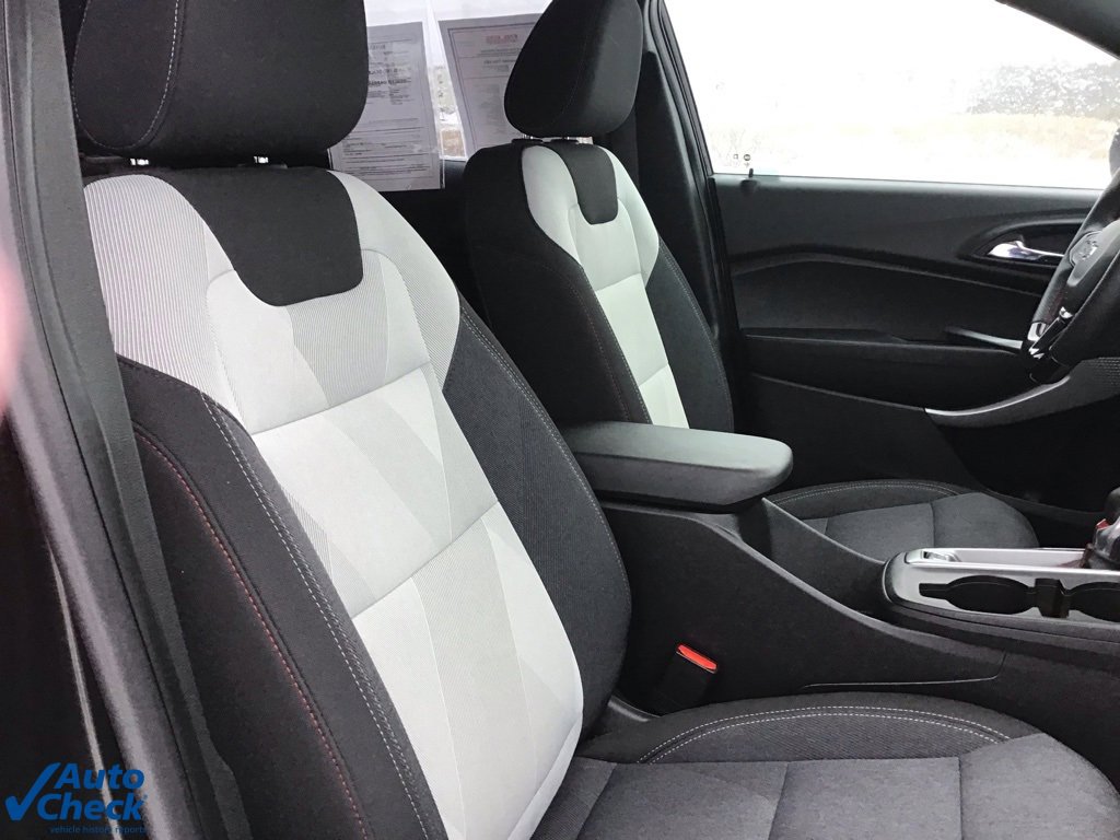 Used 2024 Chevrolet Trax RS w/ Driver Confidence Package image 22