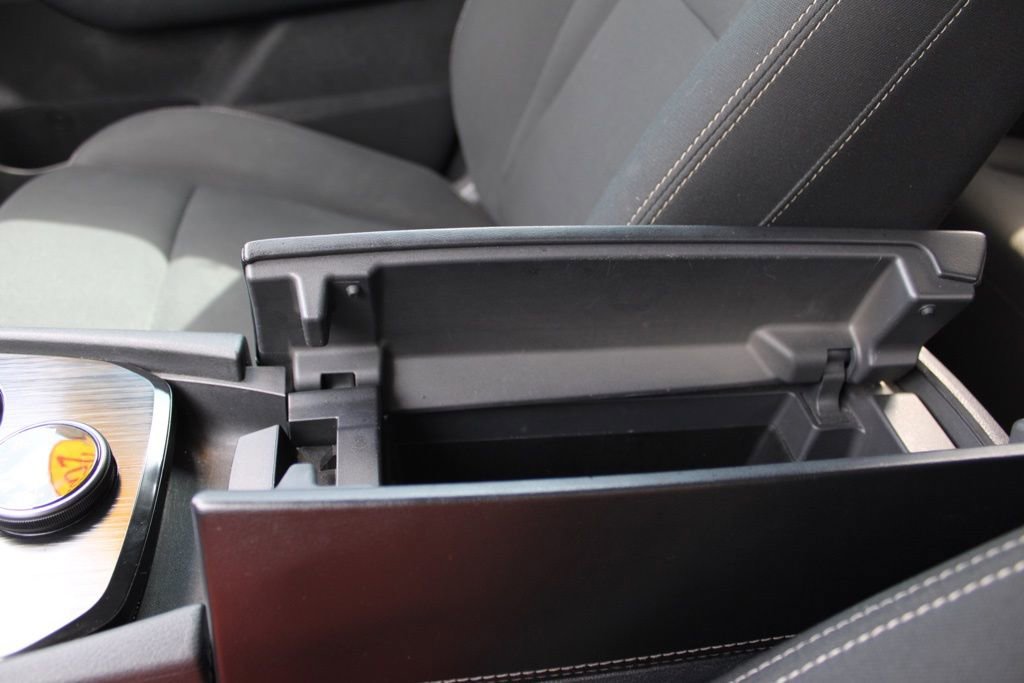 Used 2023 Nissan Rogue S image 38