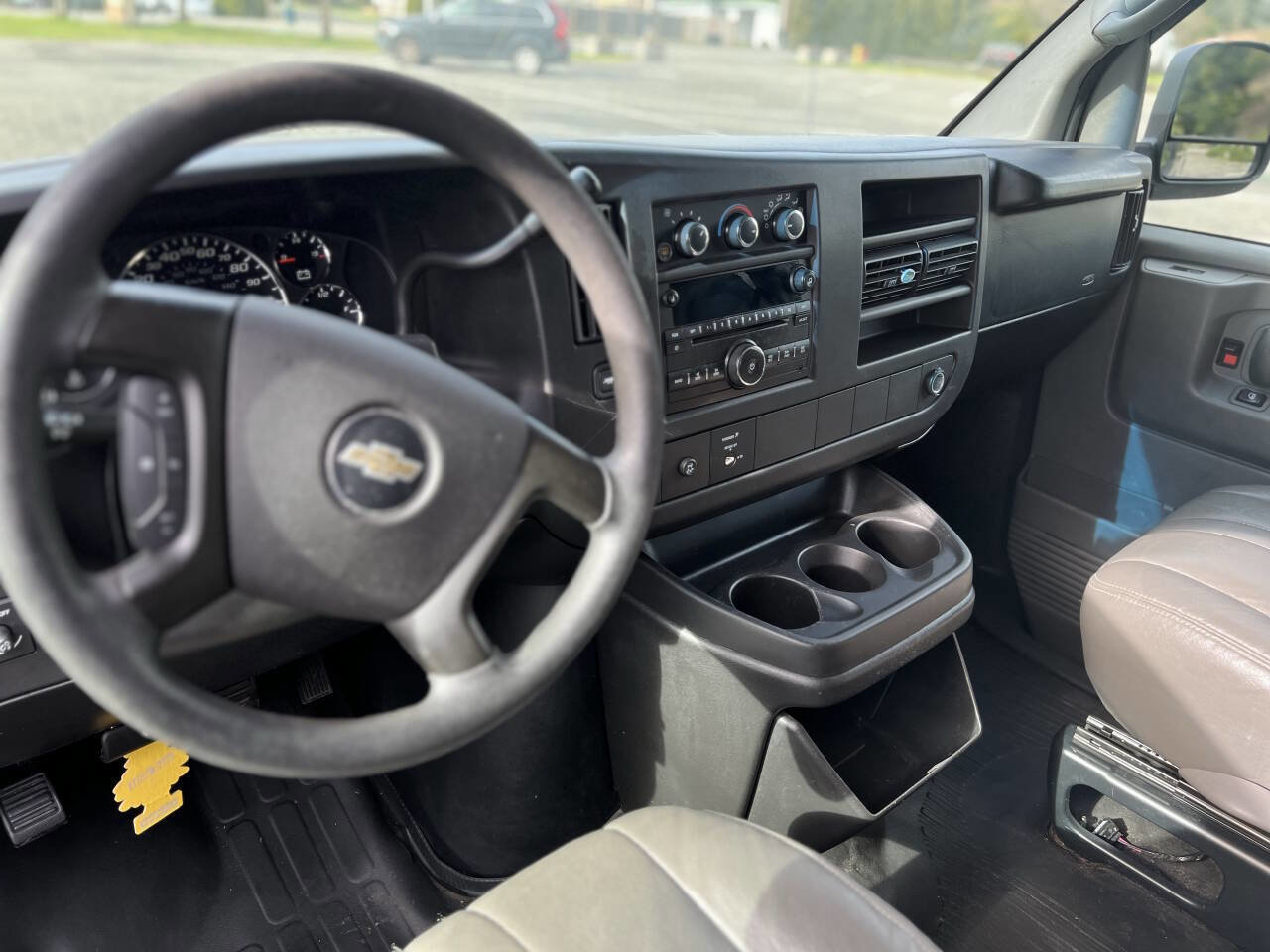 Used 2009 Chevrolet Express 3500 LS w/ Power Package image 11