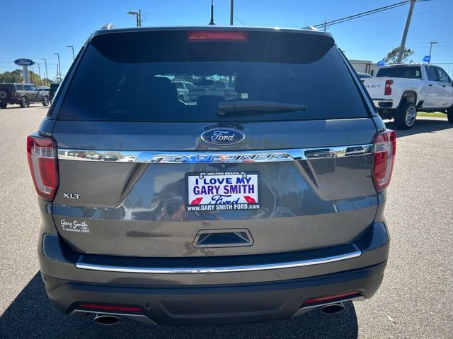 Used 2018 Ford Explorer XLT w/ Equipment Group 202A image 7