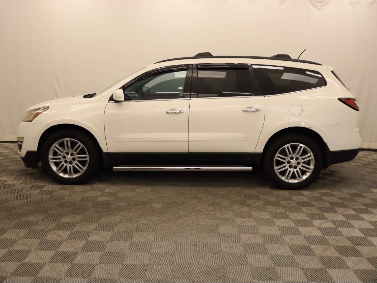 Used 2014 Chevrolet Traverse LT w/ All-Star Edition image 2