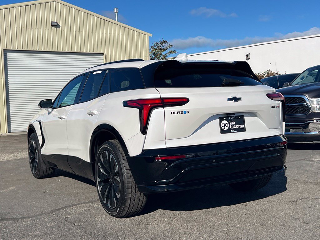 Used 2024 Chevrolet Blazer EV RS AWD/4WD image 7