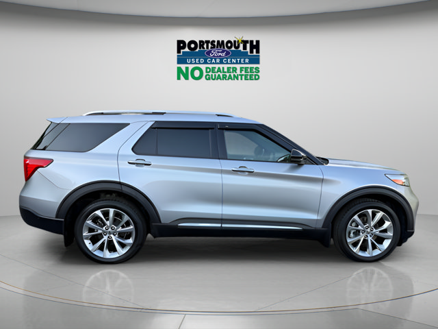 Used 2021 Ford Explorer Platinum w/ Equipment Group 601A AWD/4WD image 6