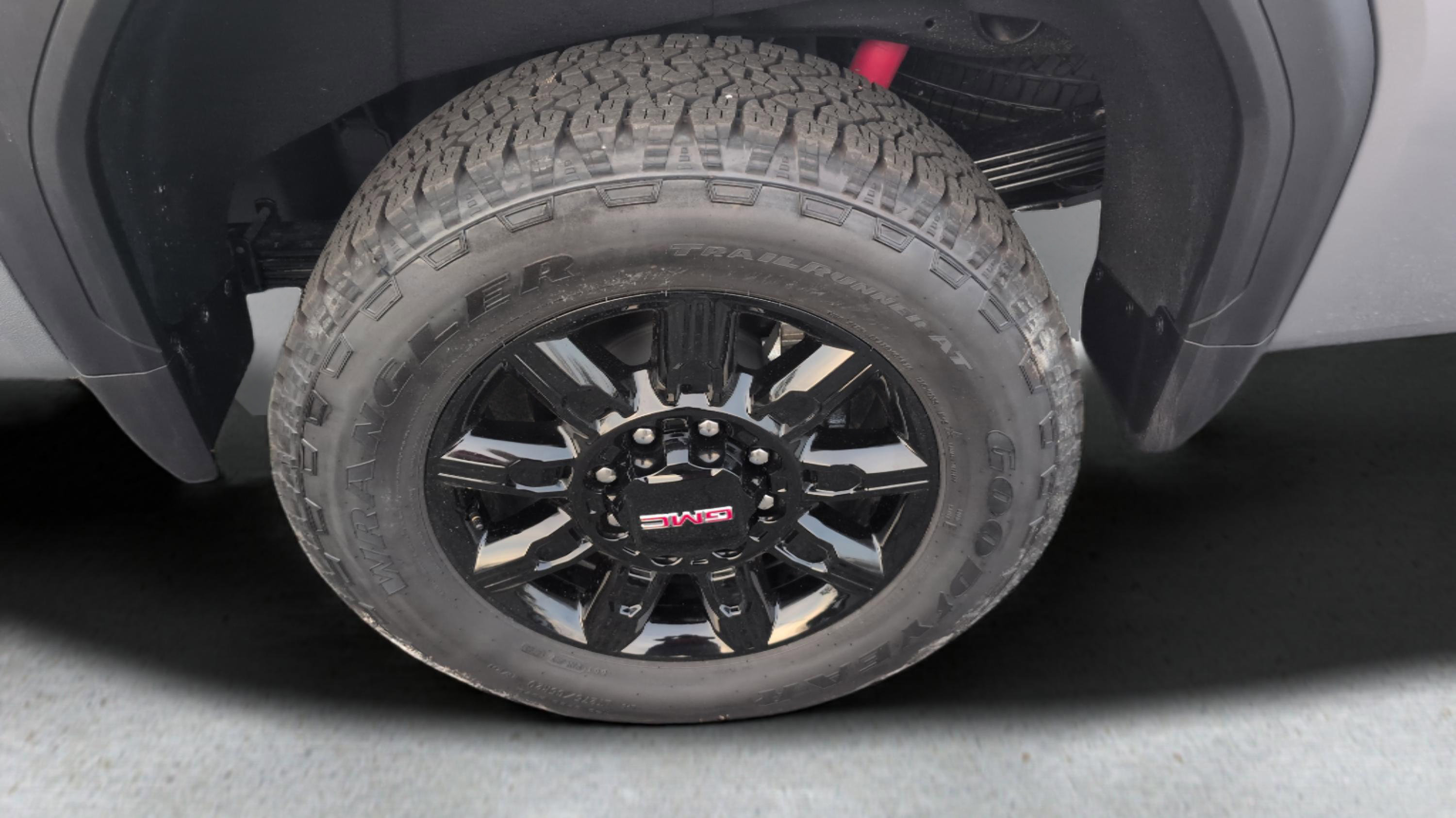 New 2026 GMC Sierra 2500 AT4 w/ AT4 Premium Plus Package image 31