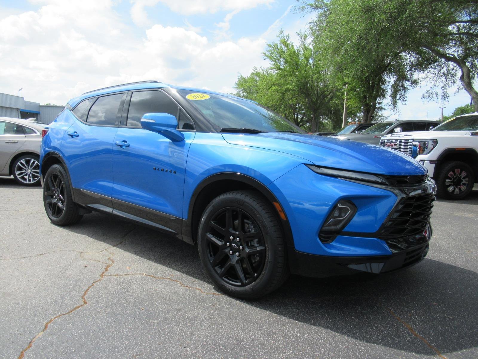Used 2024 Chevrolet Blazer RS w/ Driver Confidence II Package image 4