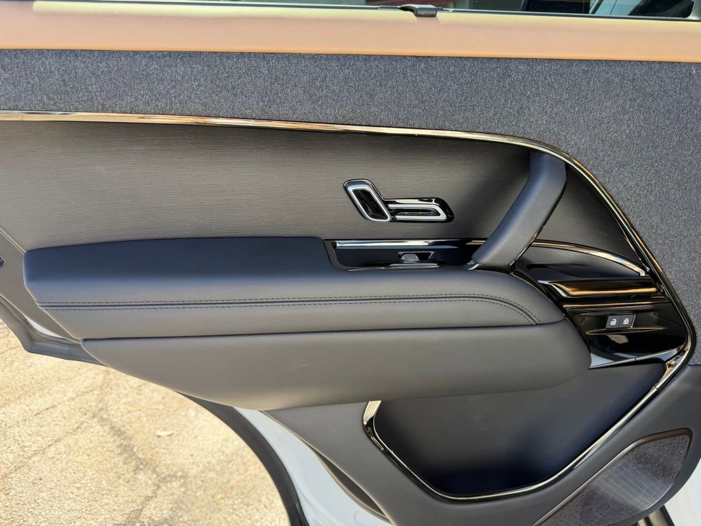 Used 2025 Land Rover Range Rover Sport Autobiography image 29