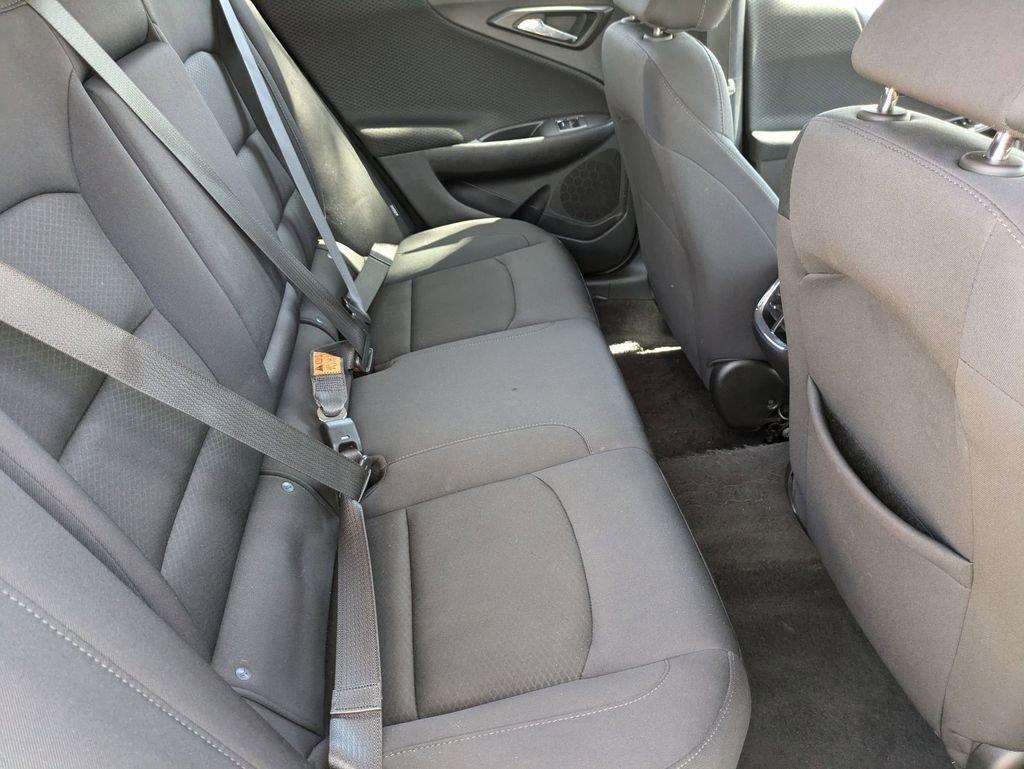 Used 2024 Chevrolet Malibu LT image 29