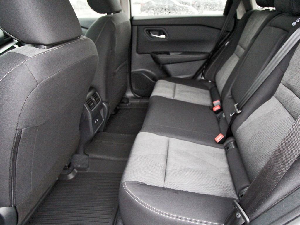New 2026 Nissan Rogue SV w/ Cold Weather Package FWD image 7