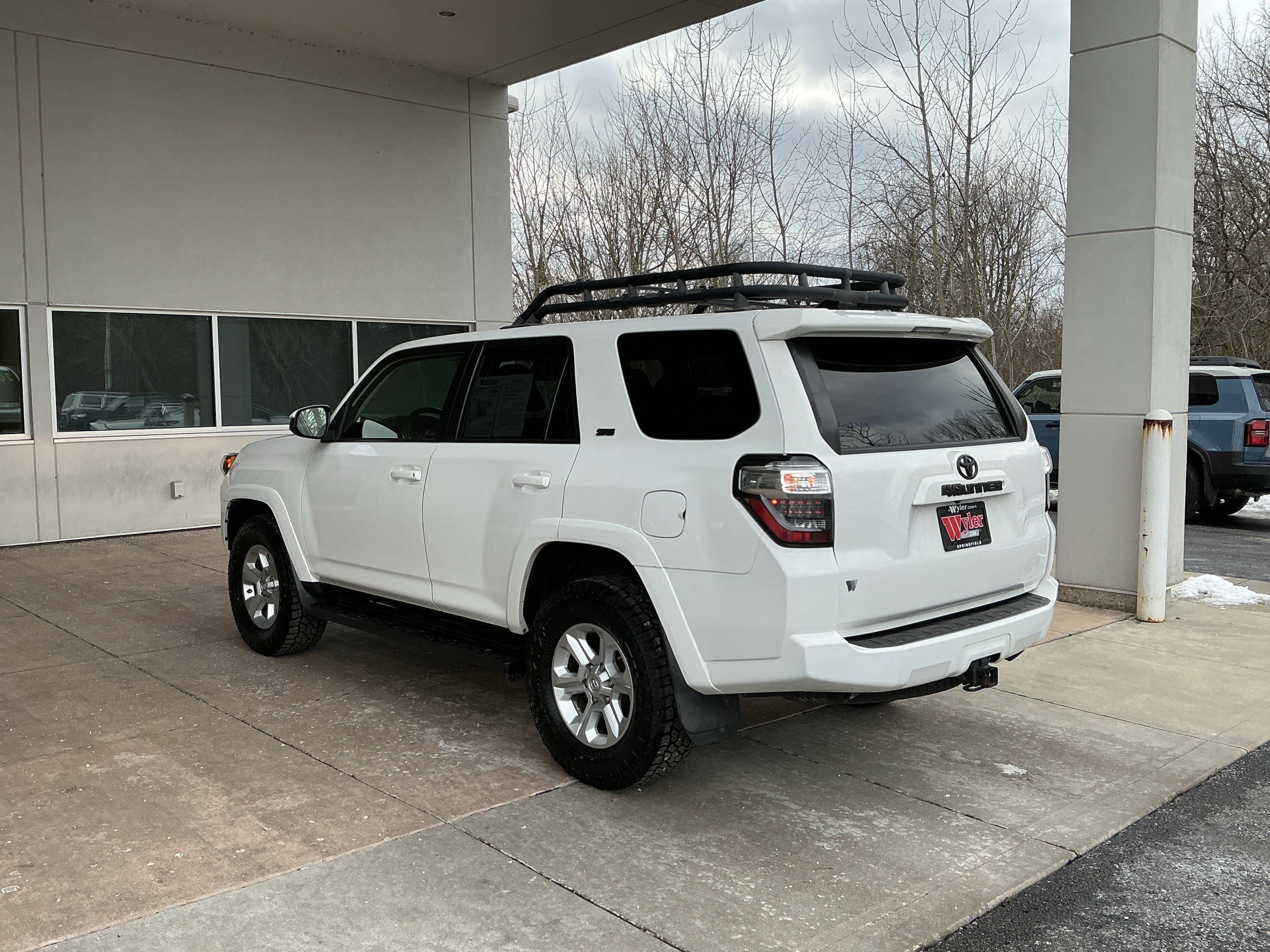 Used 2020 Toyota 4Runner SR5 image 20