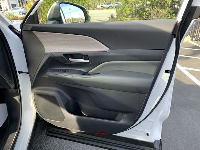 Used 2026 Toyota Grand Highlander Limited image 13