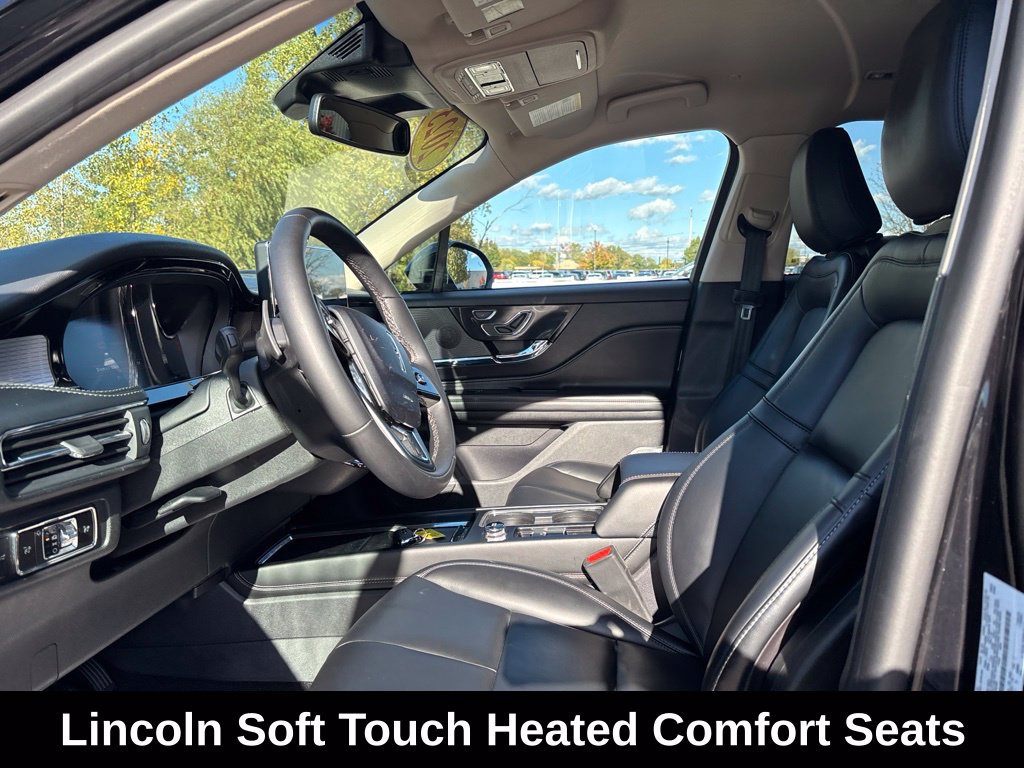 Used 2023 Lincoln Corsair AWD image 11