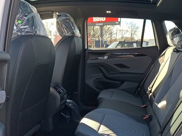 New 2026 Volkswagen Tiguan SE R-Line AWD/4WD image 6