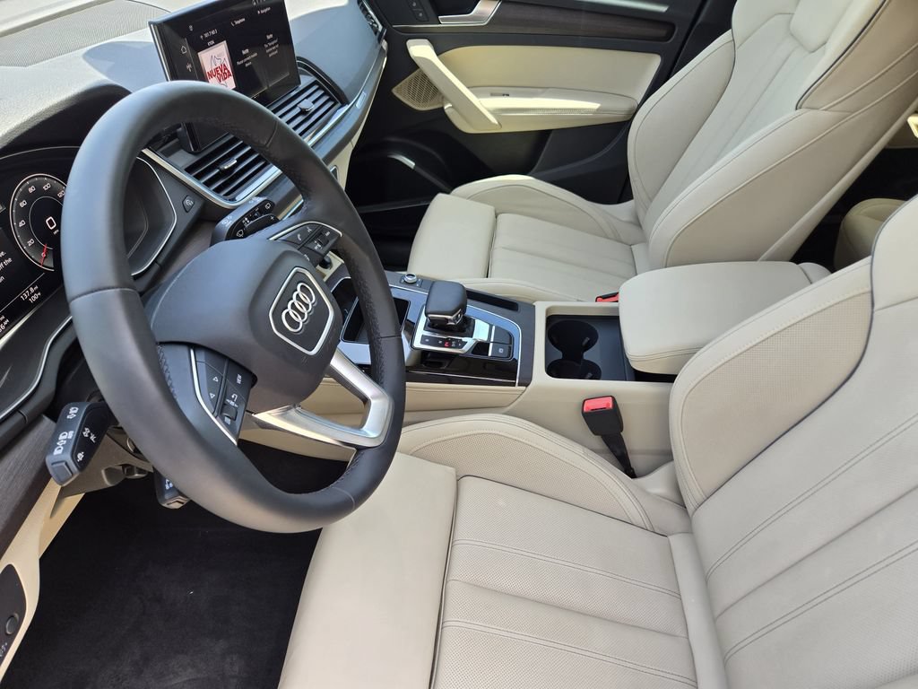 Certified 2024 Audi Q5 2.0T Premium Plus AWD/4WD image 17