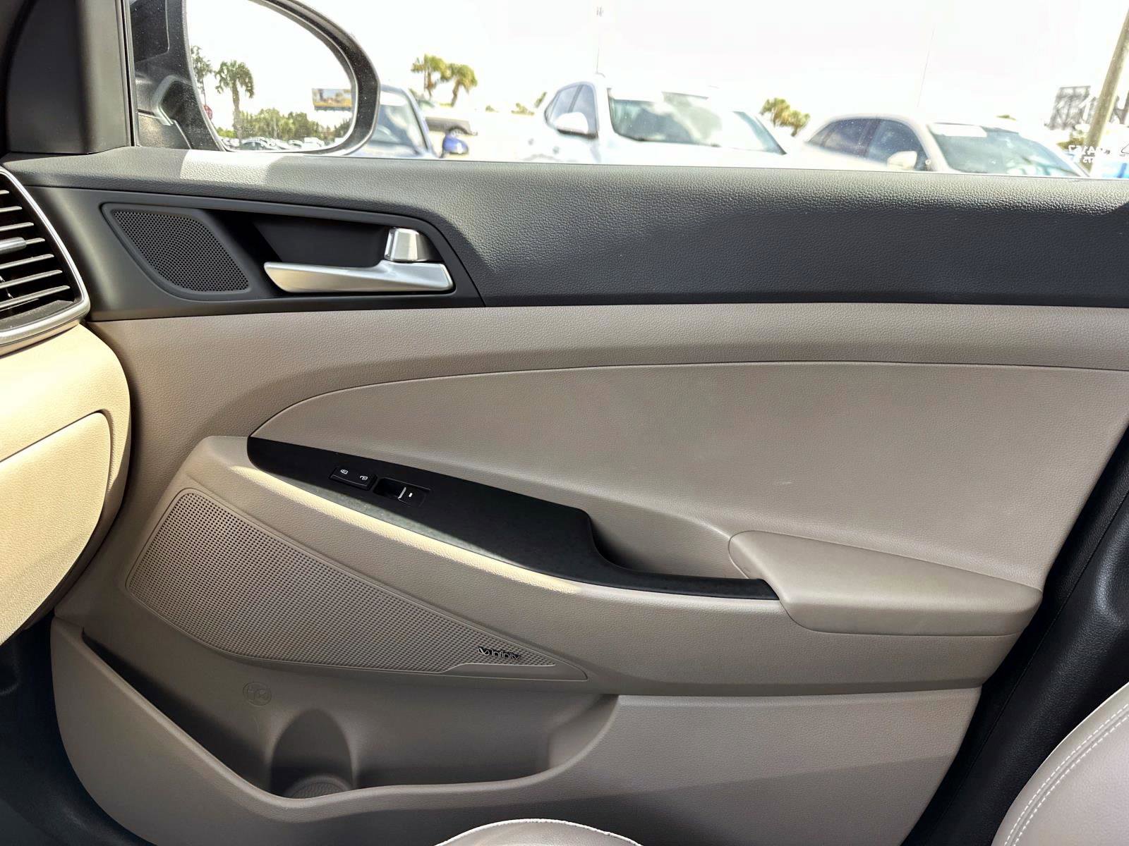 Used 2020 Hyundai Tucson Limited image 24